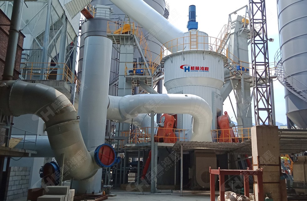 HLM2600爐渣礦粉立磨廣東客戶(hù)投產(chǎn)達(dá)40噸