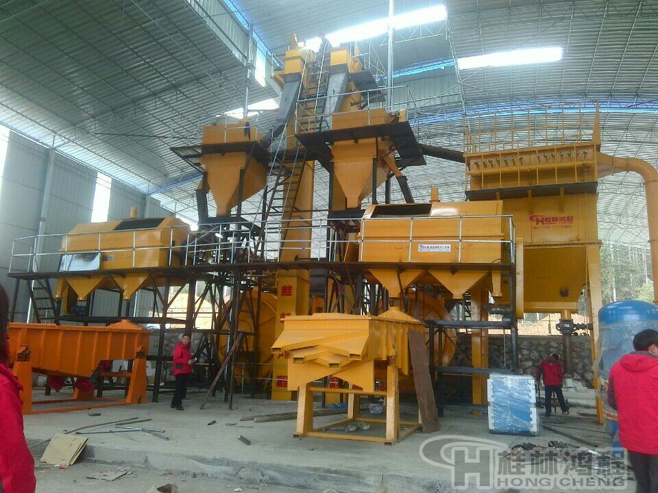 石英砂磨機(jī)，石英砂自磨機(jī)，磨粉機(jī)，制砂機(jī)