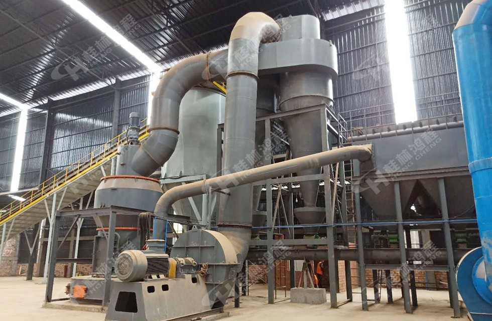 頁(yè)巖混合料200目12噸HC1900擺式磨粉機(jī)四川樂(lè)山某瓷廠客戶投產(chǎn) 頁(yè)巖混合料200目12噸HC1900擺式磨粉機(jī)四川樂(lè)山某瓷廠客戶投產(chǎn)