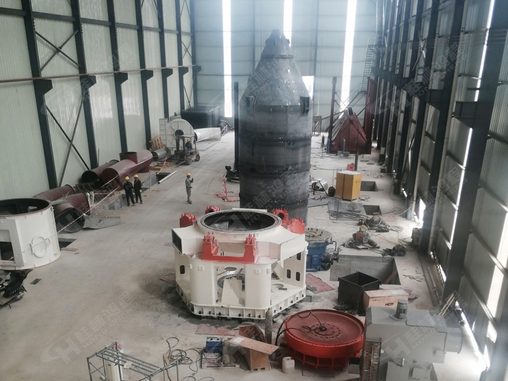 購(gòu)鴻程9臺(tái)1700HLMX輥式超細(xì)立磨機(jī)！客戶信任能讓人從心底感受到掉淚的溫暖!